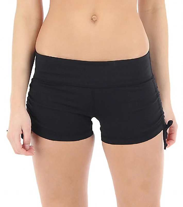 Tonic Women's Vine Yoga Short Black